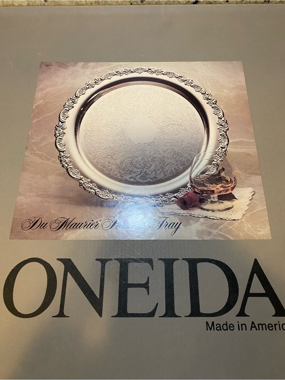 Oneida Silver-Tone Scalloped Rim Serving Tray